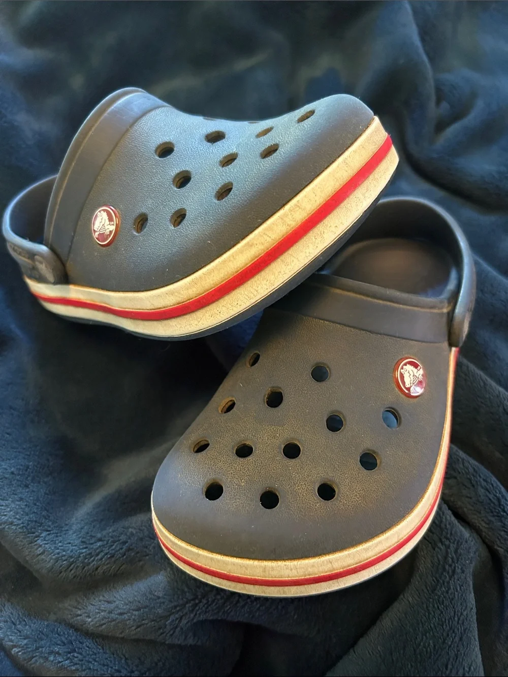 CROCS Kids Navy Clog with Red & White Stripe J1